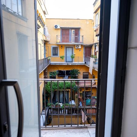 Stay Soft Apartment - Centro Storico Napoli Eksteriør bilde
