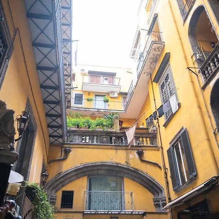 Stay Soft Apartment - Centro Storico Napoli Eksteriør bilde
