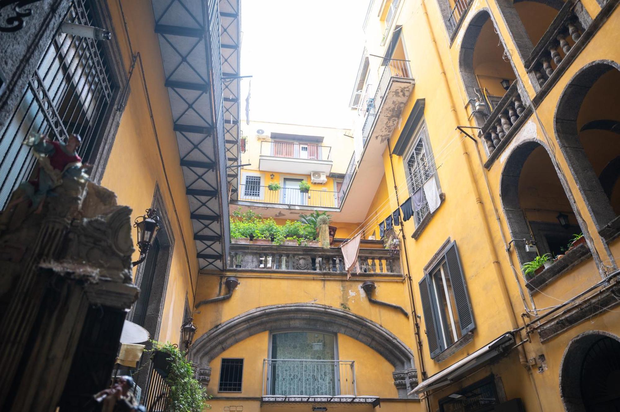 Stay Soft Apartment - Centro Storico Napoli Eksteriør bilde